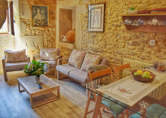 Casa Dos Amos En Costa Da Morte. A Coruna